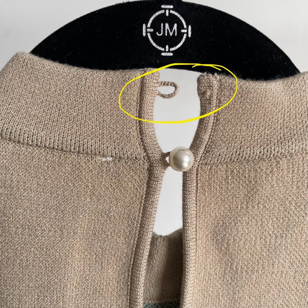 $155 NWT Rhode Jude Knit Top in Neutral Booti Sz Large - Picture 13 of 14